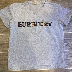 Burberry T-Shirt